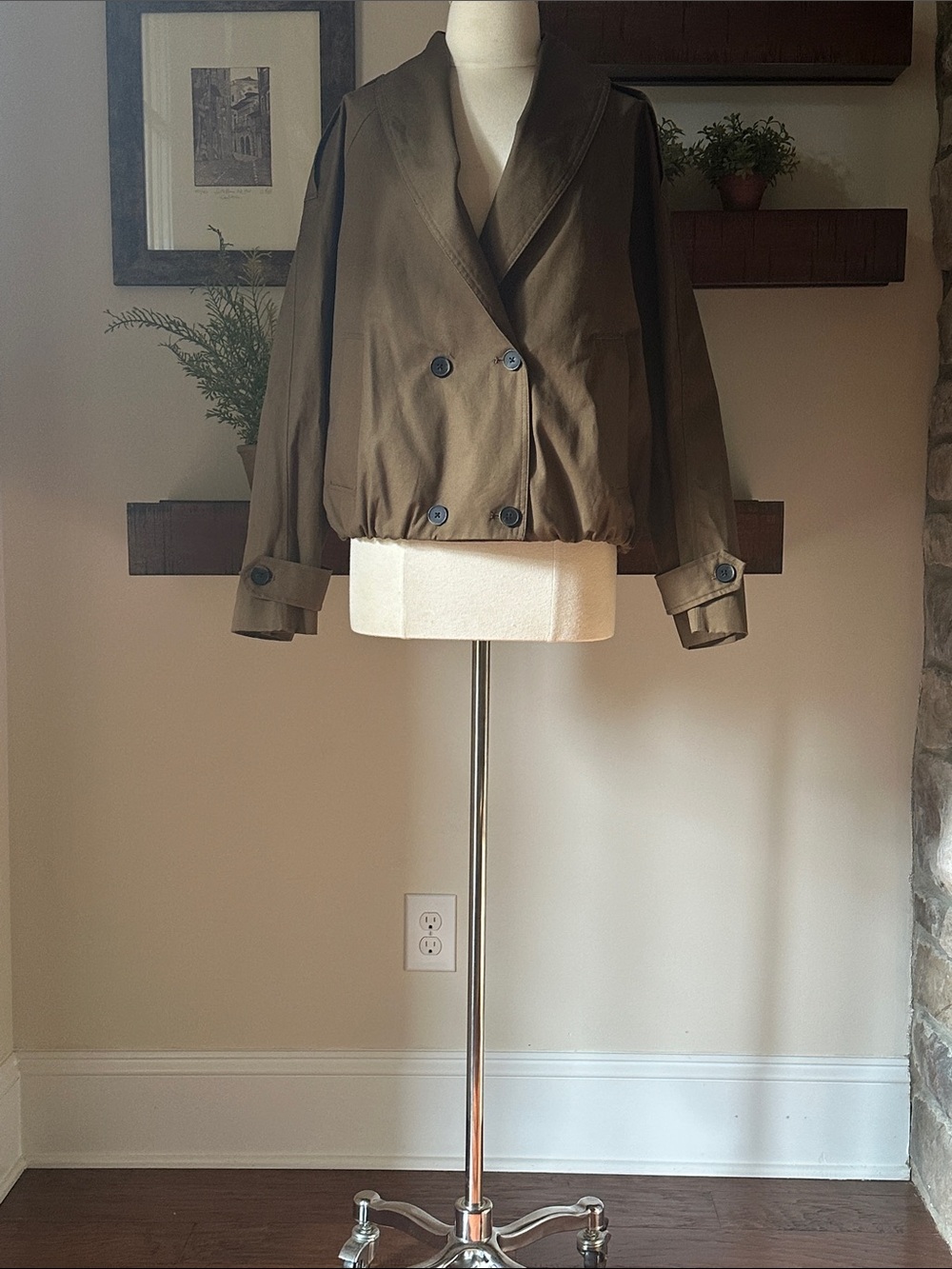 STRADIVARIUS BUBBLE TRENCH COAT